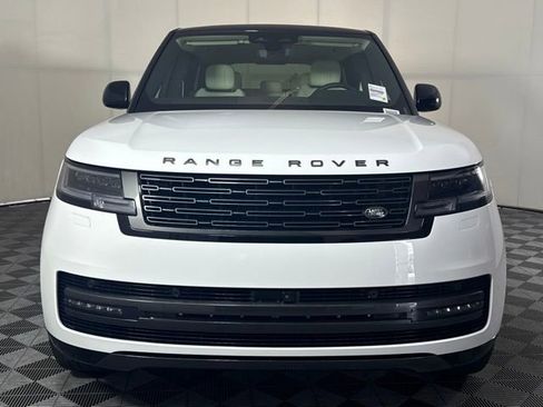 New 2025 Land Rover Range Rover SE image 10