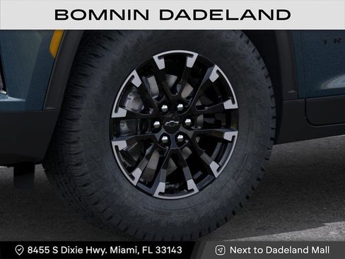 New 2026 Chevrolet Traverse Z71 AWD/4WD image 9