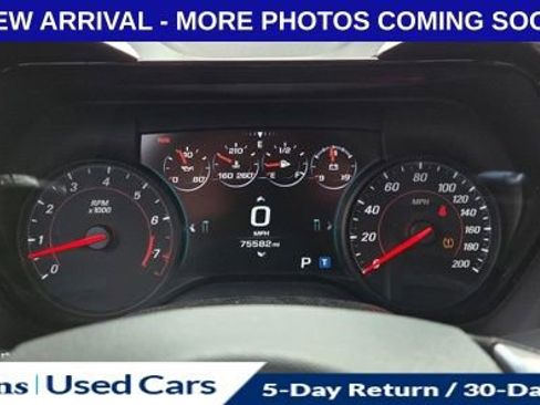 Used 2016 Chevrolet Camaro SS RWD image 13