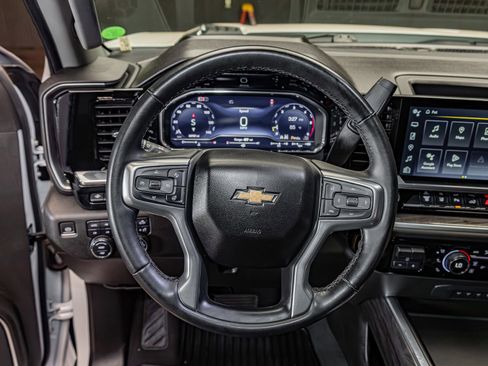 Used 2024 Chevrolet Silverado 2500 LTZ w/ LTZ Premium Package image 15