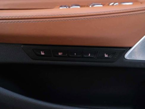 Used 2020 BMW 750i xDrive w/ Executive Package image 20