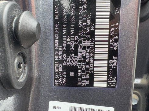 Used 2023 Toyota Highlander Limited AWD/4WD image 26
