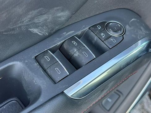 New 2026 Chevrolet Traverse RS w/ LPO, Floor Liner Package FWD image 11