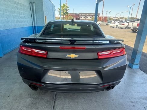 Used 2016 Chevrolet Camaro LT RWD image 4