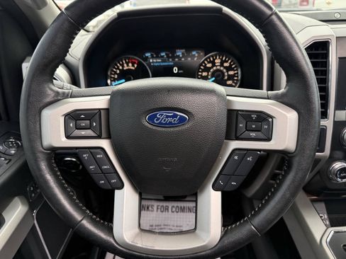 Used 2019 Ford F150 Lariat w/ Equipment Group 502A Luxury AWD/4WD image 23