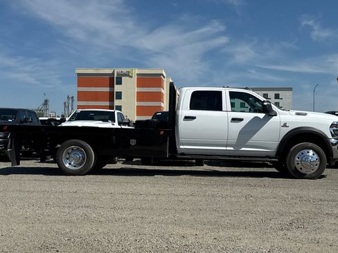 New 2026 RAM 5500 Tradesman w/ Chrome Appearance Group AWD/4WD image 2