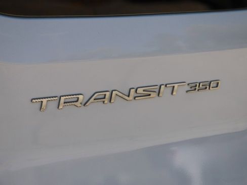 Used 2017 Ford Transit 350 XLT image 40