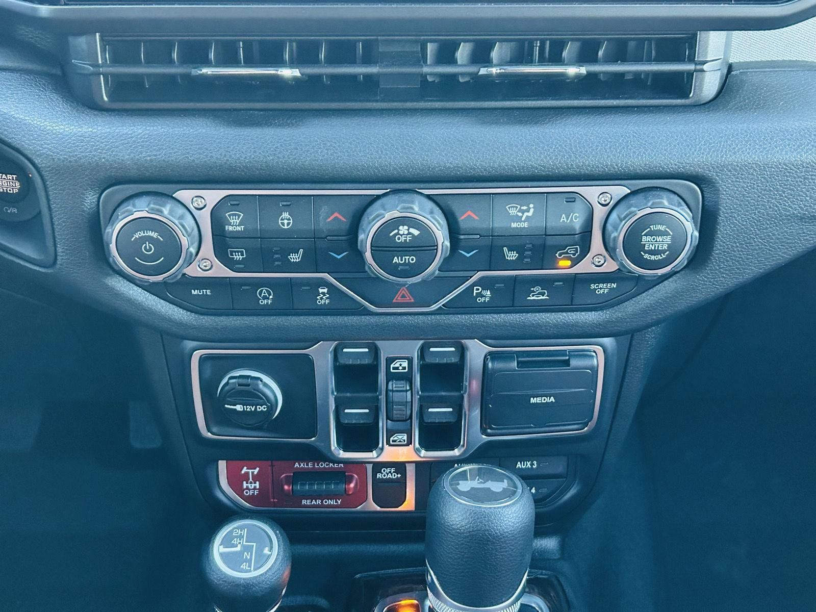New 2025 Jeep Wrangler Unlimited Sport AWD/4WD image 26