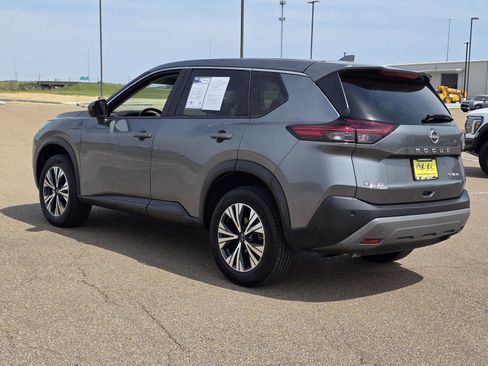 Used 2023 Nissan Rogue SV AWD/4WD image 5