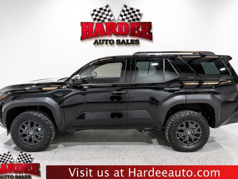 Used 2026 Toyota 4Runner SR5 image 1