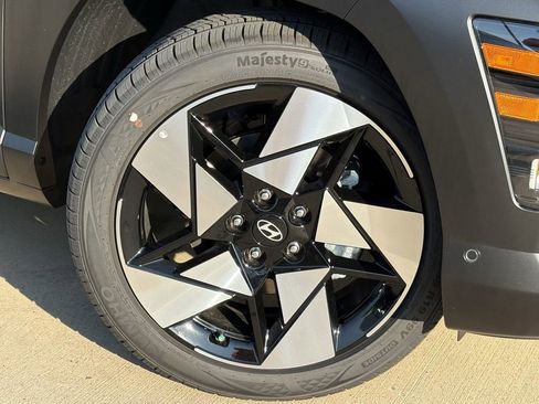 New 2026 Hyundai Kona Limited image 9