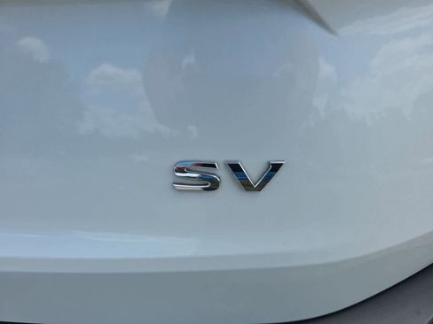 Used 2021 Nissan Rogue SV w/ Premium Package FWD image 9