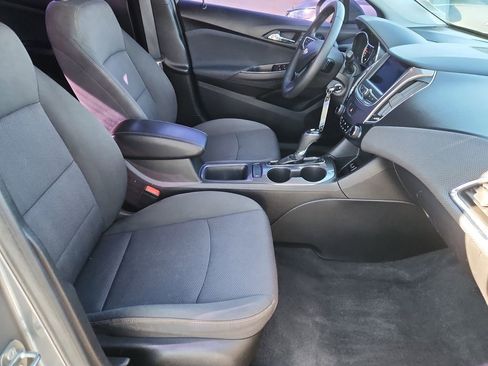 Used 2019 Chevrolet Cruze LT w/ LT Fleet Convenience Package image 14