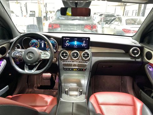 Used 2022 Mercedes-Benz GLC 300 4MATIC Coupe image 19