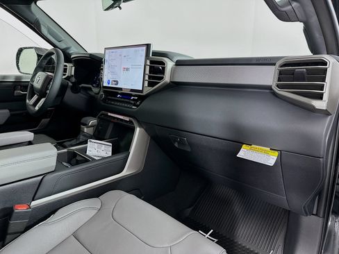 New 2026 Toyota Tundra Limited AWD/4WD image 29