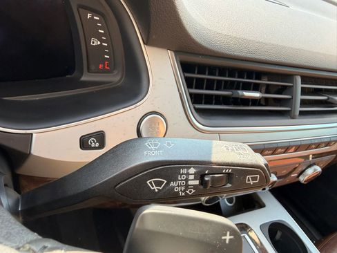 Used 2017 Audi Q7 2.0T Premium Plus w/ Premium Plus Package AWD/4WD image 41