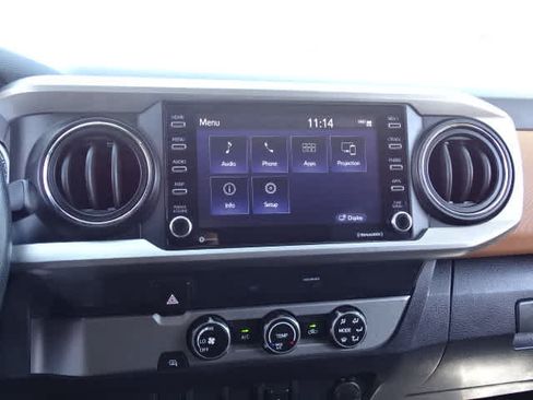 Certified 2020 Toyota Tacoma SR5 RWD image 28