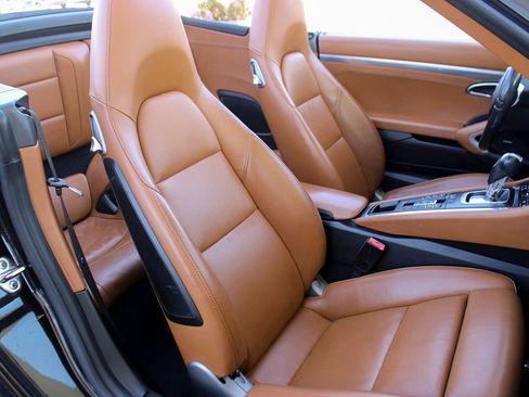 Used 2013 Porsche 911 Carrera S image 21