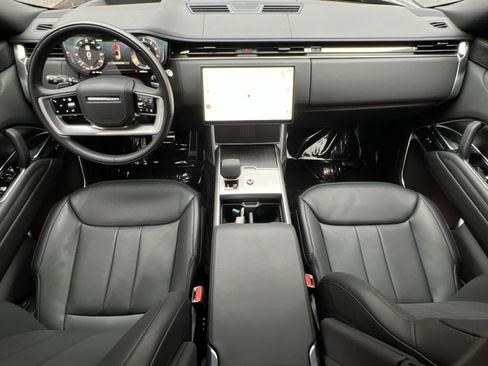 Used 2025 Land Rover Range Rover Autobiography image 21