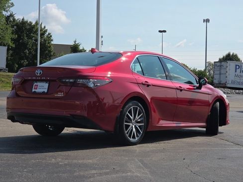 Used 2023 Toyota Camry XLE w/ Navigation Package FWD image 25