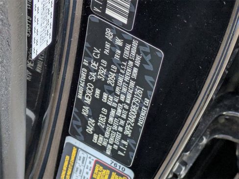 Used 2024 Kia Forte LXS image 37