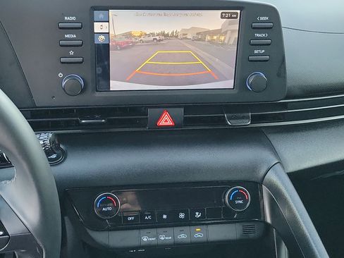 Certified 2025 Hyundai Elantra Sport image 11