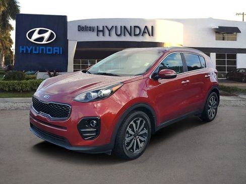 Used 2019 Kia Sportage EX FWD image 3