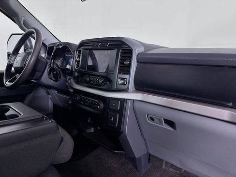 Used 2022 Ford F150 XLT w/ Trailer Tow Package image 27