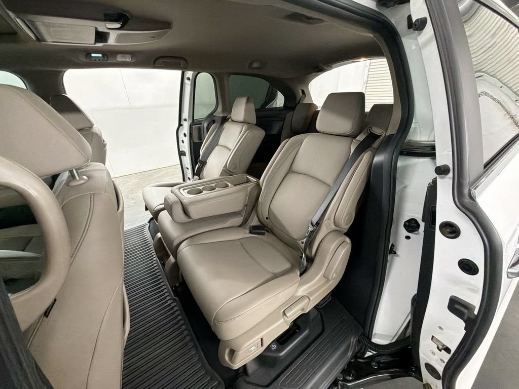 Certified 2024 Honda Odyssey Touring image 25