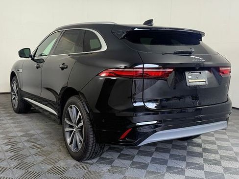 New 2026 Jaguar F-PACE R-Dynamic S image 9