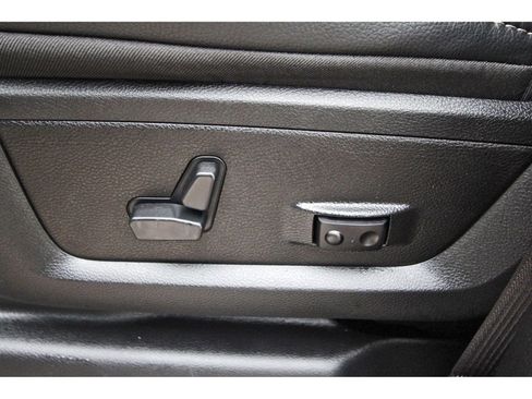 Used 2025 RAM 3500 Laramie w/ Towing Technology Group image 29