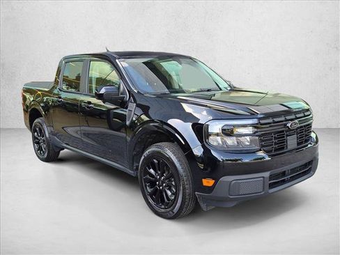 Used 2024 Ford Maverick Lariat w/ Black Appearance Package FWD image 3