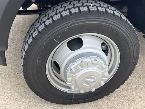 New 2026 RAM 5500 Tradesman AWD/4WD image 9