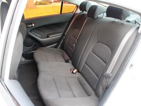 Used 2016 Kia Forte LX FWD image 27