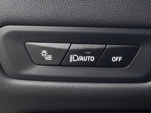 Used 2024 BMW X5 xDrive40i w/ Premium Package image 21