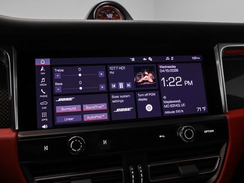 Certified 2025 Porsche Macan GTS image 48