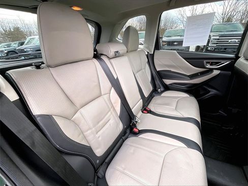 Used 2023 Subaru Forester Limited image 15