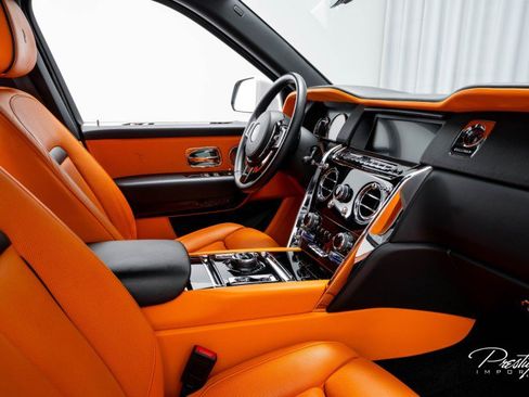 Used 2021 Rolls-Royce Cullinan image 49