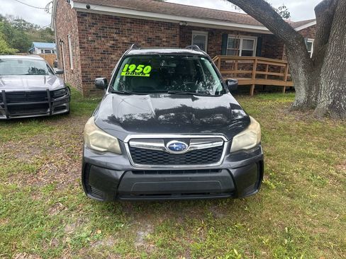 Used 2014 Subaru Forester 2.0XT Premium image 2