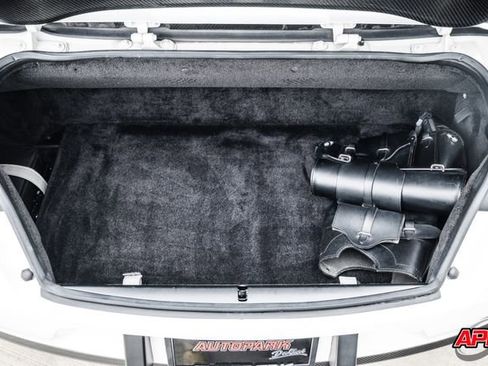 Used 2016 Aston Martin Vanquish Volante image 94