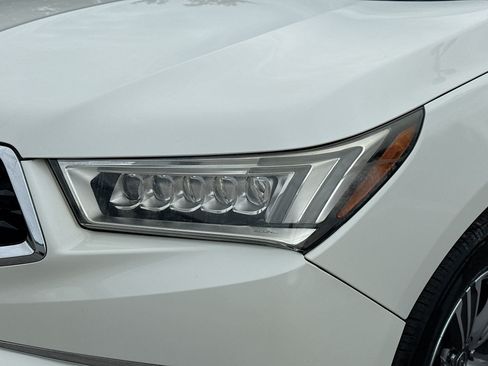 Used 2019 Acura MDX FWD image 9