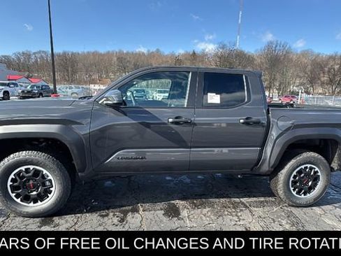 New 2026 Toyota Tacoma TRD Off-Road image 2
