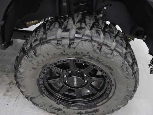 Used 2025 Ford F350 XLT w/ Tremor Off-Road Package AWD/4WD image 3