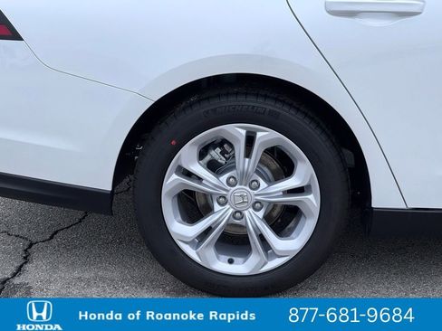 New 2026 Honda Accord LX image 36