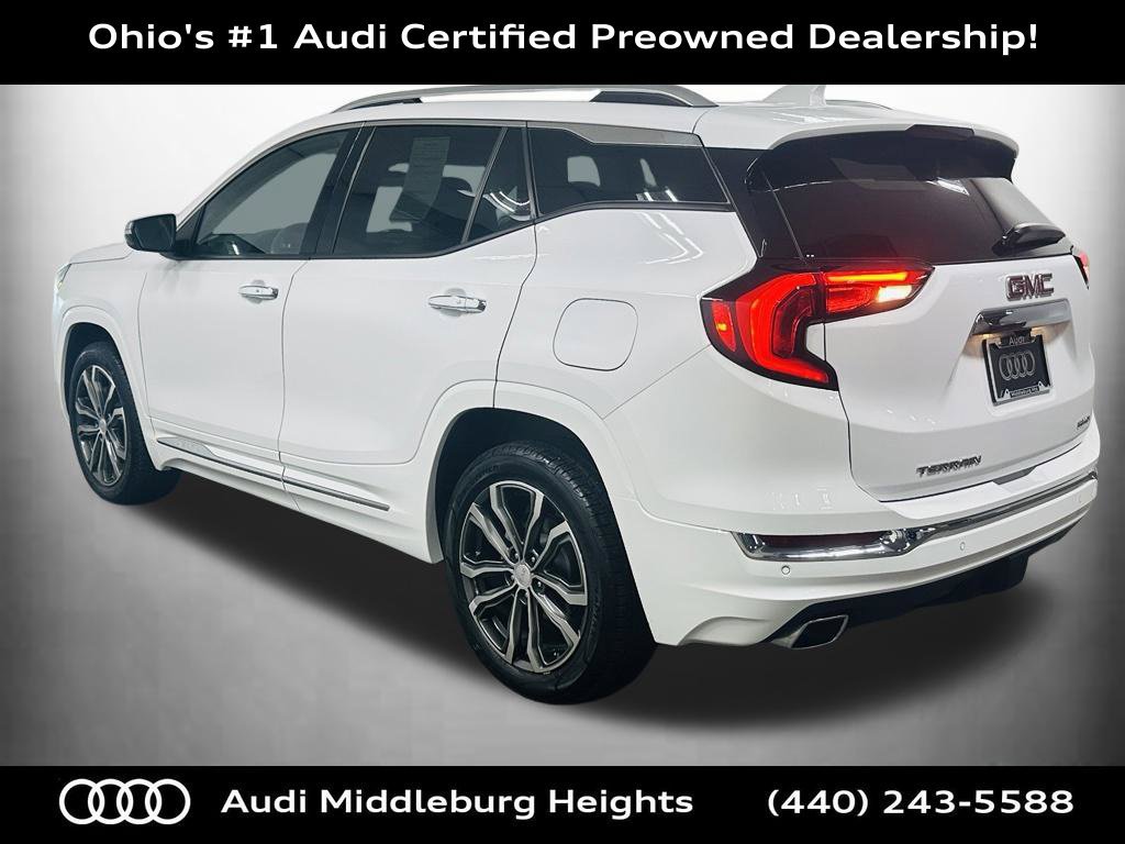 Used 2020 GMC Terrain Denali w/ Denali Premium Package AWD/4WD image 5