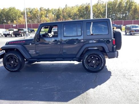 Used 2018 Jeep Wrangler Unlimited Sport S image 5