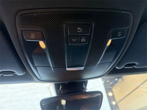 Used 2019 Mercedes-Benz CLA 250 image 21