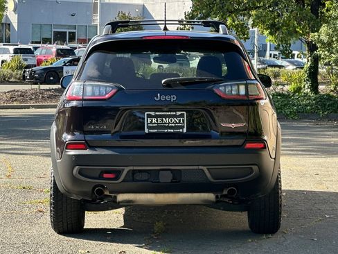 Used 2021 Jeep Cherokee Trailhawk w/ Trailer Tow Group AWD/4WD image 4