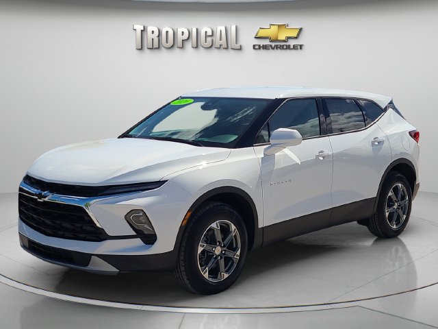New 2026 Chevrolet Blazer LT FWD image 1