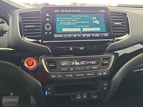 New 2026 Honda Ridgeline Black Edition image 19